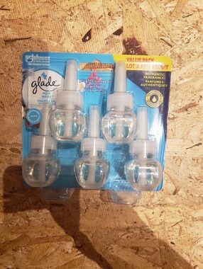 Glade Aqua Waves Plug-In Refill Value Pack - Blue
